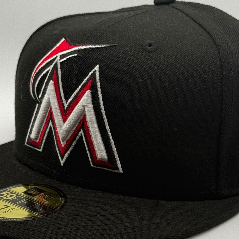 New Era 59FIFTY Miami Marlins MLB Fitted Hat Black Size 7 5/8